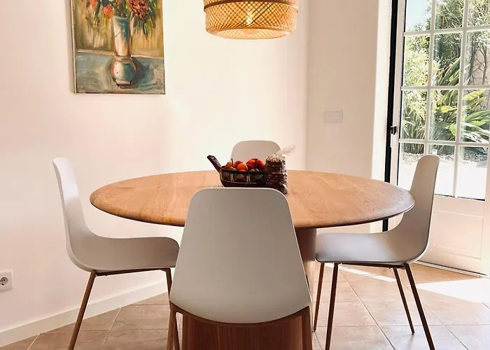 Casa 33 - Idyllisches Reihenhaus Mit Innenhof Vakantiehuis São Martinho do Porto