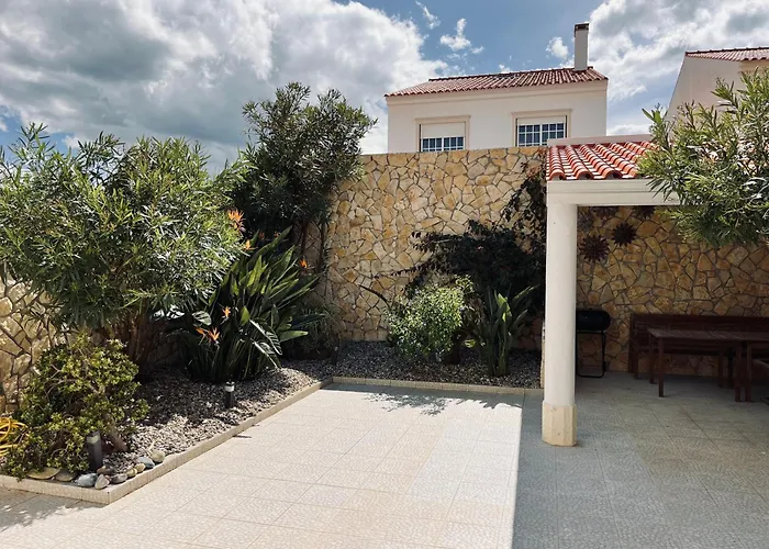 Casa 33 - Idyllisches Reihenhaus Mit Innenhof Vakantiehuis *